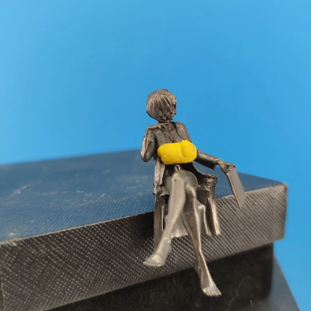 6cm Antique Brass Female Docto - đánh giá và giá Medical Lab Officer