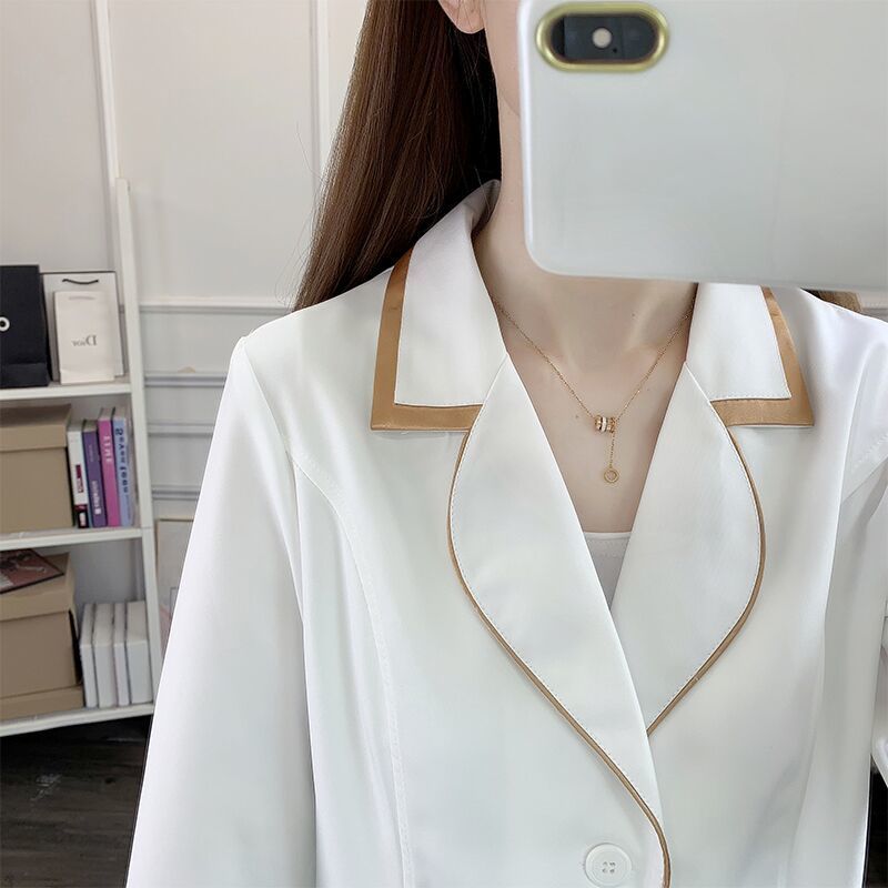 white short beauty uniform dre - đánh giá và giá Medical Lab Logo