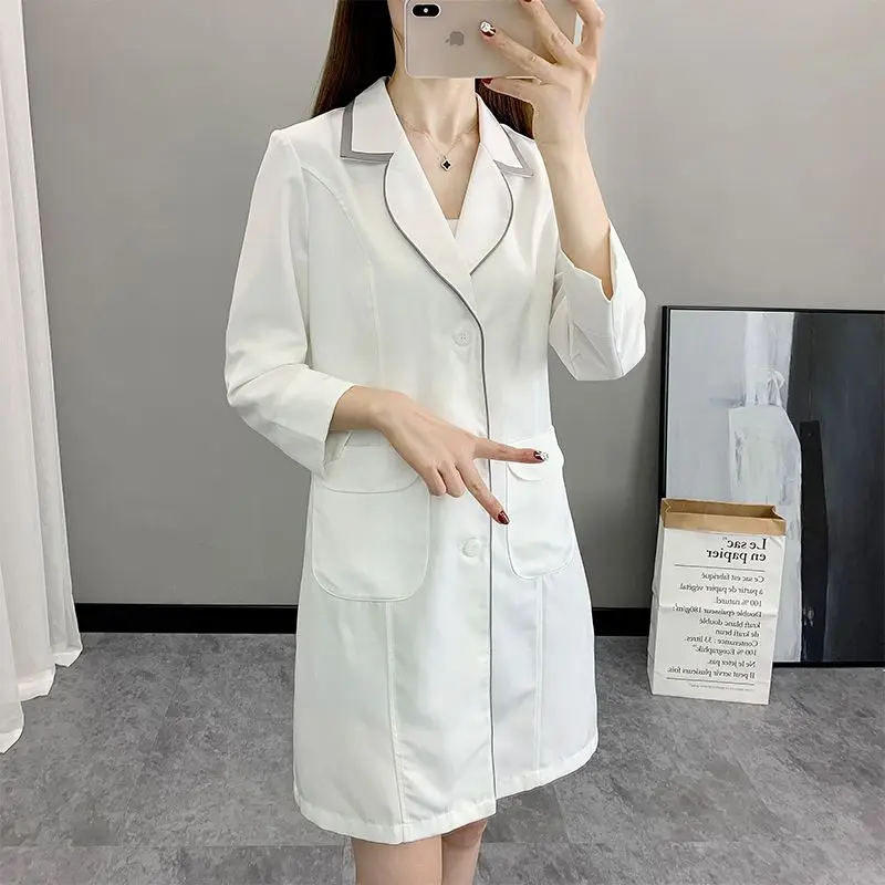 Women Short Spa Uniforms logo  - đánh giá và giá Medical Lab Logo